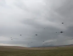 Kamikaze drone 'Kargu' düşmana göz açtırmıyor
