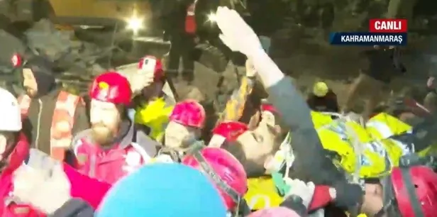 canli-yayinda-pes-pese-umut-haberleri-140-saatte-mucize-adi-muhammed-yasin-i-serif-okurken-bulunud-tekbirle-in-1676151532082.jpeg Canlı yayında peş peşe umut haberleri! 149. saatte mucizenin adı Mustafa! 'Mutlular' apartmanı enkazından çıkarıldı-11