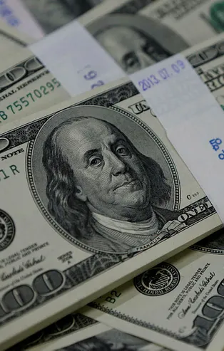 Dolar düşmeye devam ediyor