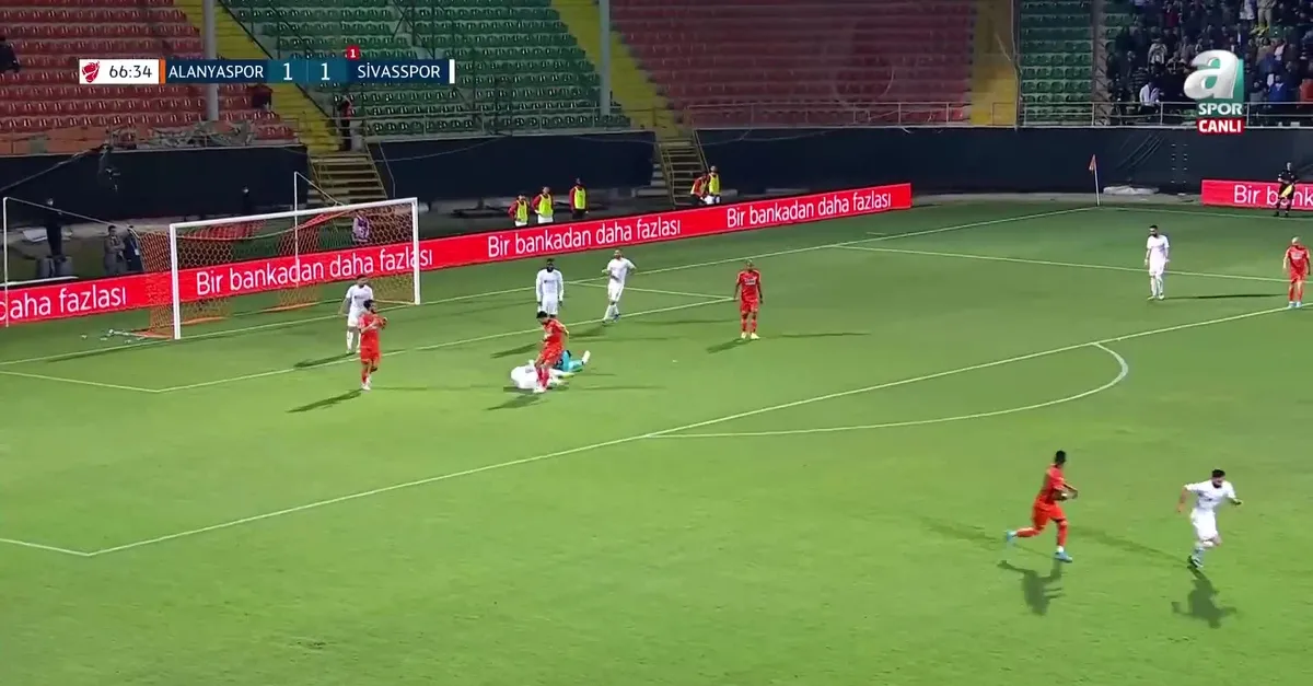 İZLE | Alanyaspor 1 - 2 Sivasspor MAÇ ÖZETİ