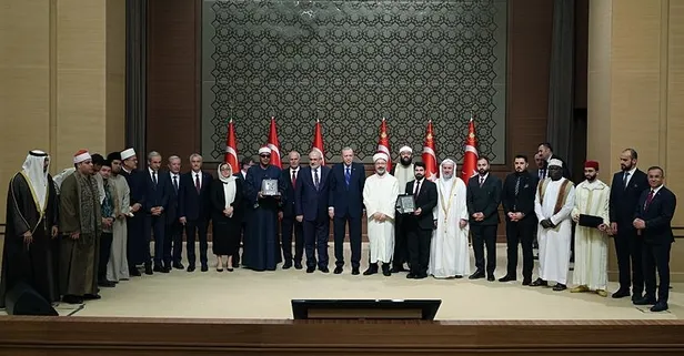 Kur'an bülbülleri Külliye'de! Başkan Erdoğan'dan İslam dünyasına çağrı: Tarihin akışına yön vermek için birlik şart