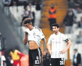 Beşiktaş böyle top oynamaz