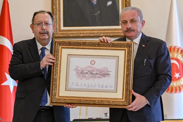tbmmde-yeni-donem-basliyor-bugun-milletvekilleri-yarin-baskan-recep-tayyip-erdogan-yemin-edecek-1685679449132.jpg