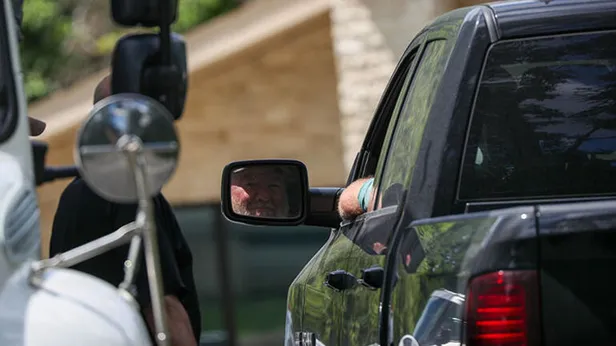 FETÖ elebaşının Pensilvanya'daki çiftliğinin önünde 15 Temmuz protestosu-2