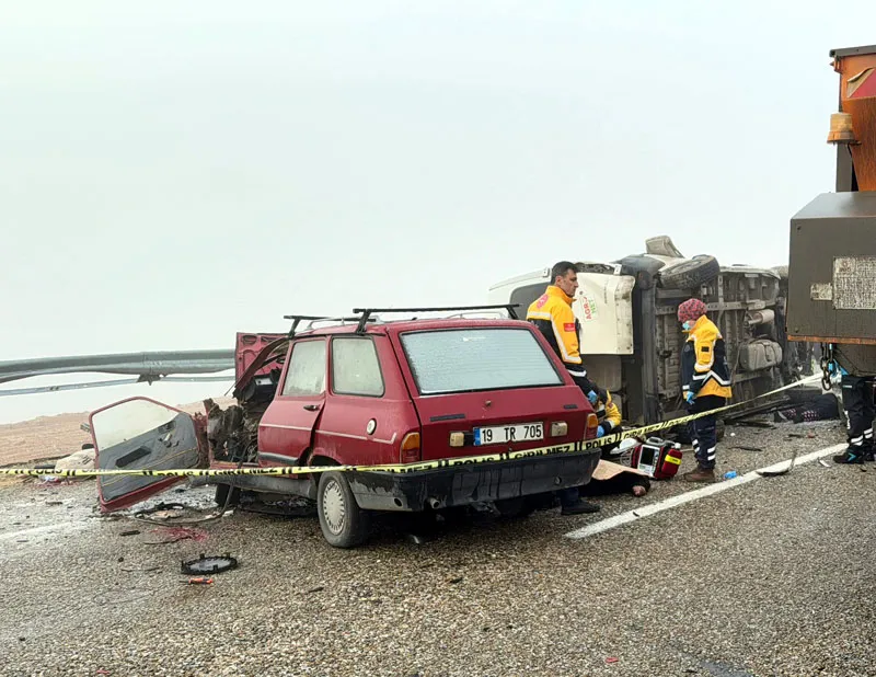 Kırşehir'de feci kaza (AA)