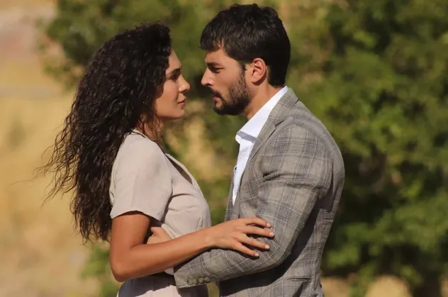 Hercai 2.sezon ilk bölümü reytinglerde zirvede! Hercai 14.yeni bölüm fragmanı yayında...