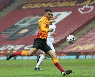 Aslan zirveyi bırakmadı