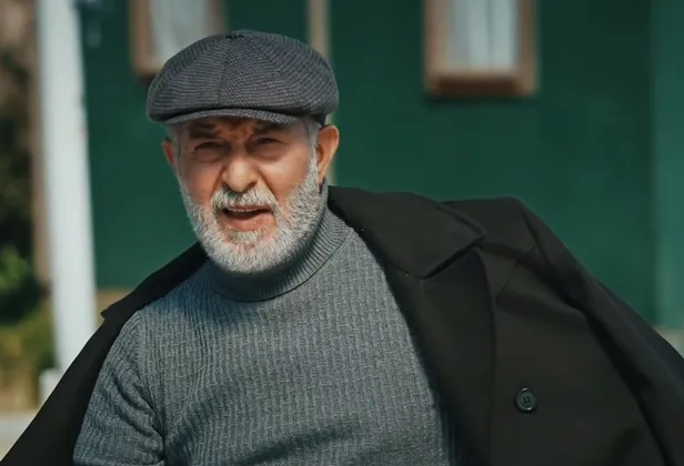 edhonun-kimsesizi-geri-donuyor-mujdeli-haber-verildi-hos-geldin-kimsesiz-baba-usta-oyuncu-gelecek-hafta-1610653451540.jpg EDHO'nun Kimsesiz'i geri dönüyor müjdeli haber verildi! Hoş geldin Kimsesiz Baba! Usta oyuncu gelecek hafta...-9