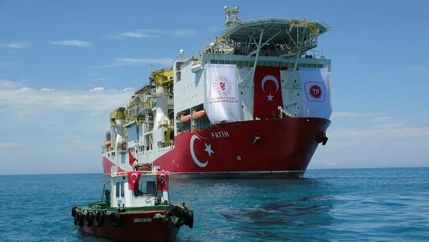 Fatih sondaj gemisi Karadeniz'de! Petrol arama çalışmaları o tarihte!-4