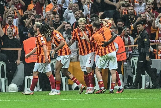 Galatasaray sahasında Beşiktaş'ı mağlup etti! Okan Buruk'tan Icardi ve Süper Kupa yorumu-2