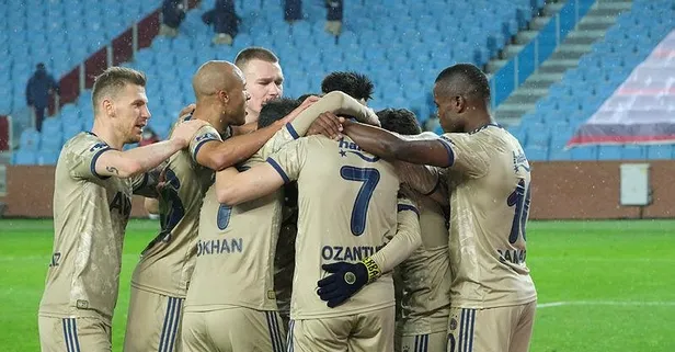 Fenerbahçe'de Mert Hakan Yandaş ve Serdar Aziz cezalı duruma düştü