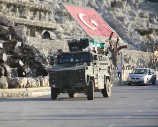 Türk Silahlı Kuvetlerinden Suriye sınırına takviye! Komandolar sınırda