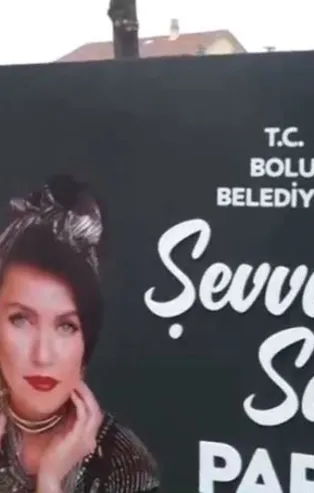 CHP'li Tanju Özcan'dan platonik aşkı Şevval Sam'a park ve konser kıyağı!