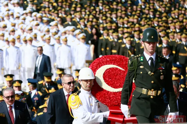 Büyük Zaferin 97'nci yıl dönümü! Anıtkabir'den özel kareler - 17