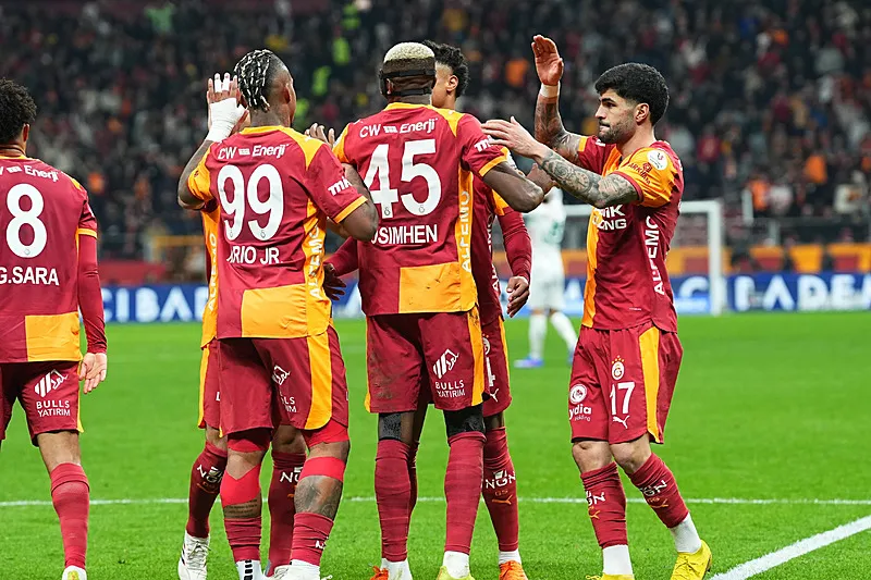 Spor yazarları Galatasaray - Alanyaspor maçını değerlendirdi! "Doğuştan Galatasaraylı" - 3