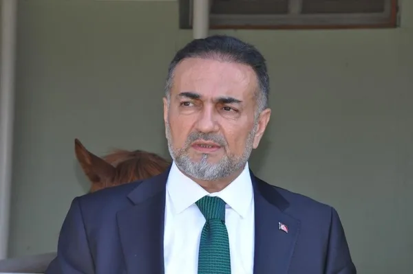 ev-fiyatina-tay-tigemin-karacabey-harasinda-duzenledigi-satista-balki-tay-isimli-arap-ati-800-bin-liraya-alici-1655276413206.jpg Ev fiyatına tay! TİGEM'in Karacabey Harası'nda düzenlediği satışta Balkı Tay isimli Arap atı 800 bin liraya alıcı buldu-8