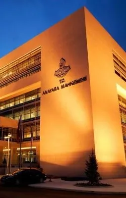 AYM'de 41 personel uzaklaştırıldı
