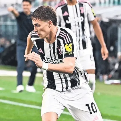 Kenan’dan iki asist!