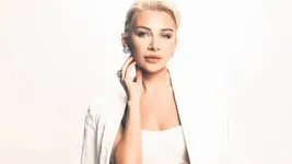 Ece Ata’dan yapay zekayla hazırlanan ilk video klip: Alacalı