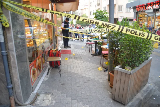 İstanbul'un göbeğinde korkunç olay! Oğlunun gözü önünde kurşun yağmuruna tuttu-4