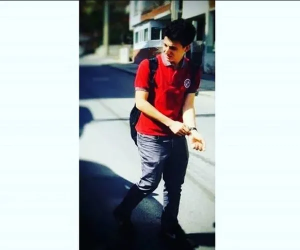 furkan-celep-kimdir-furkan-celep-olayi-nedir-furkan-celep-intihar-notu-gundeme-oturdu-1601022631087.jpg Furkan Celep kimdir? Furkan Celep olayı nedir? Furkan Celep intihar notu gündeme oturdu!-3