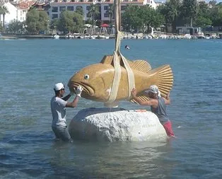 CHP yine heykel açtı! Yer bu kez Datça