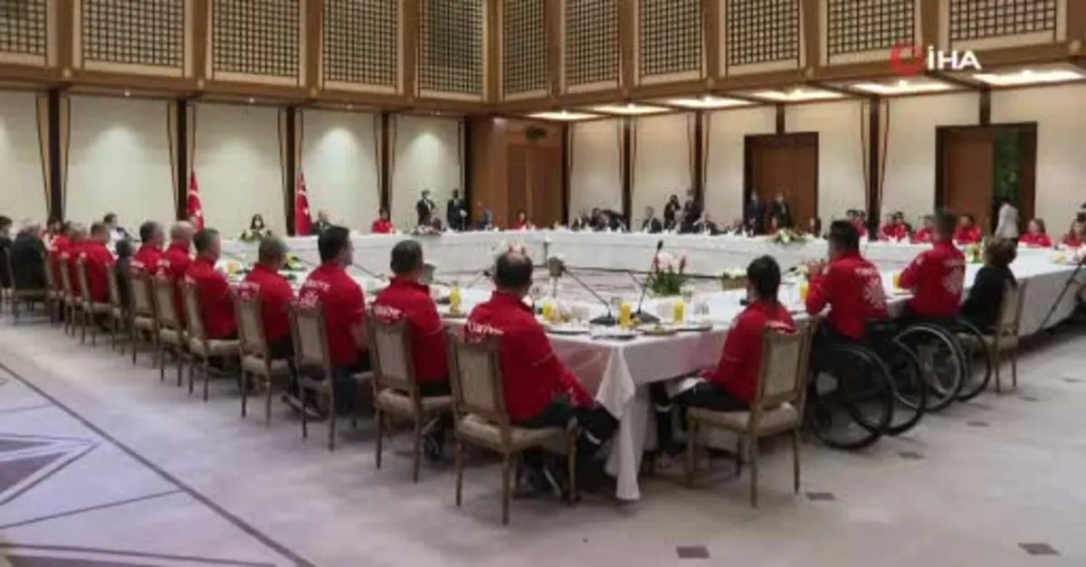 Başkan Erdoğan, milli sporcuları kabul etti