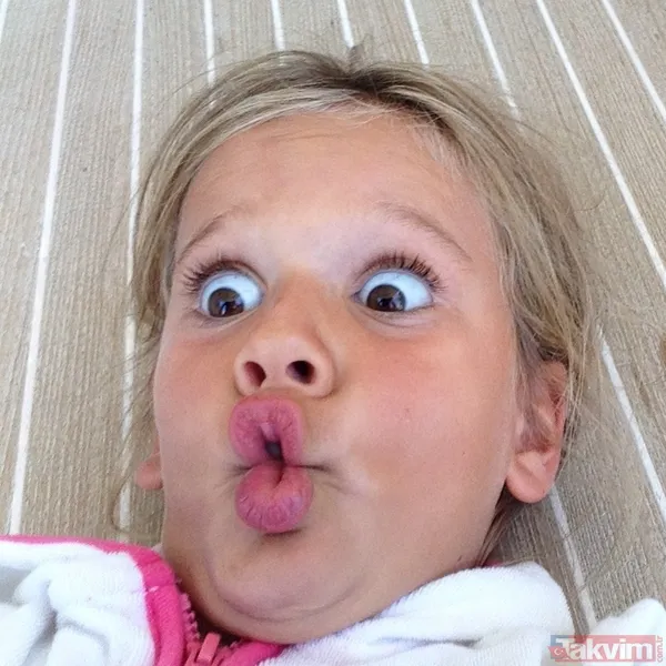 Pınar Altuğ'dan yürek burkan paylaşım: Bir yanda doğum günü diğer yanda 27 yıllık hasret! - 4