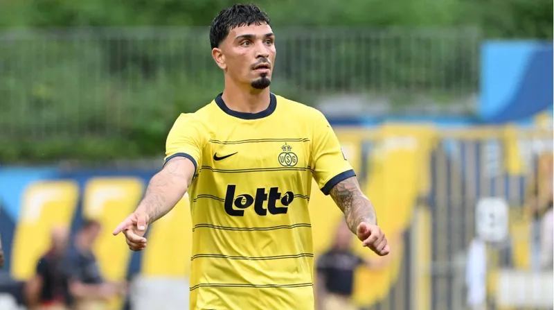 fenerbahce-icin-heyecanlandiran-gelisme-bu-hamlesi-olay-oldu-1723225445055.jpg Cameron Puertas