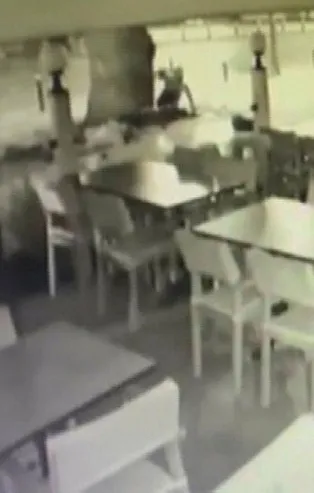 Son dakika: Bağdat Caddesi’nde nişanlı çifte çarpan alkollü araç sürücüsü tutuklandı