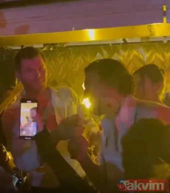 Sahnede şarkı söyleyen Kıvanç Tatlıtuğ'a Umut Evirgen'den müdahale "Yapmayın yakışmıyor" Alina Boz ile Umut Evirgen'in düğünde... - 9