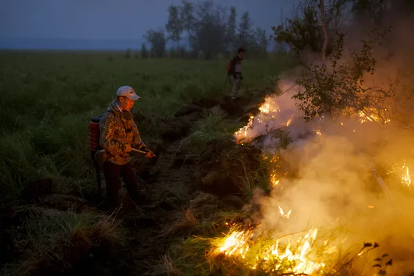 son-dakika-rusya-sibiryada-orman-yanginlari-dumanlar-tarihte-ilk-kez-kuzey-kutbuna-ulasti-1628590827897.jpg SON DAKİKA: Rusya Sibirya'da orman yangınları! Dumanlar tarihte ilk kez Kuzey Kutbu'na ulaştı-7