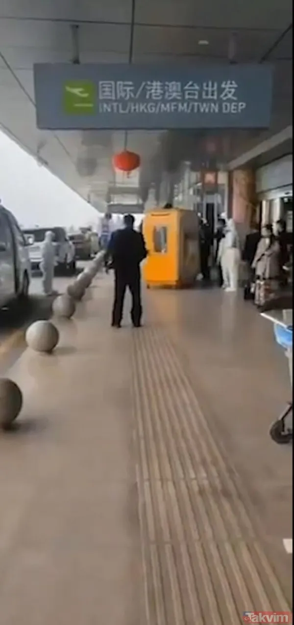 Koronavirüs korkusu tüm dünyayı sardı! Ürküten görüntüler: Sokak ortasında bir anda yere yığılıp ölüyorlar - 31