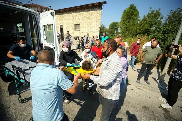 Son dakika: Düzce'de korkunç kaza kamerada: 5 yaşındaki çocuk öldü, sürücü korkup kaçtı-4