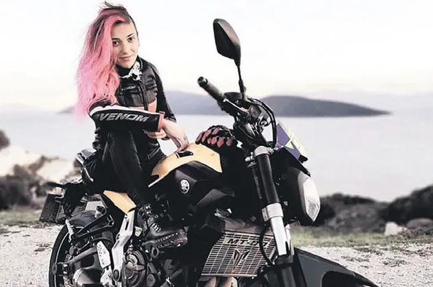 Gürcü müzisyen Nina Jheruu'nun motosiklet tutkusu sonu oldu