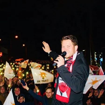 Başkan Erdoğan'ın 1999'da hapis yattığı Pınarhisar AK Parti dedi...-1