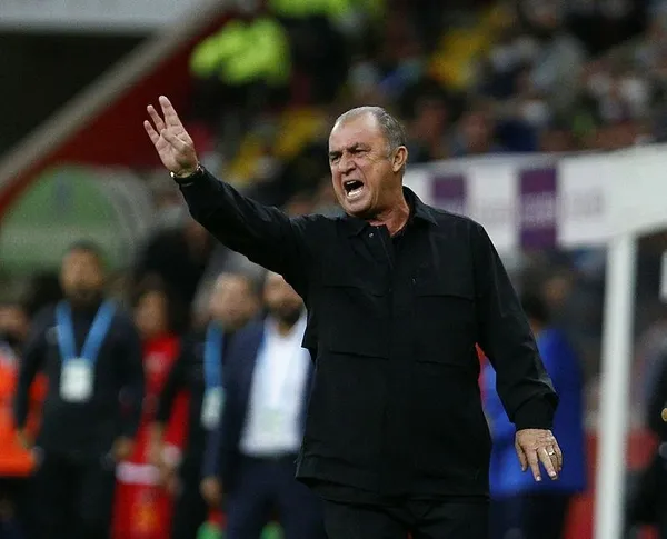 Fatih Terim, farklı yenilgi sonrası taraftara seslendi: Doğru yoldayız ama neticeler yanlış-1