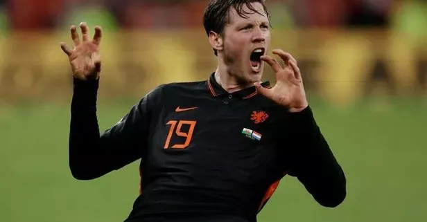 Kara Kartal golcüsüne kavuşuyor! Salı günü gelecek olan Wout Weghorst ile ön protokol imzalandı