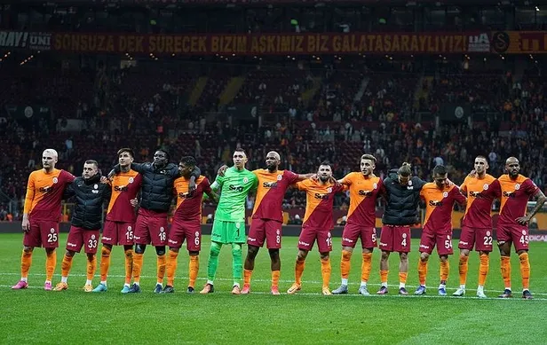 galatasaray-sahasinda-kgumruku-iki-golle-yikti-fenerbahce-derbisi-oncesi-ozguven-depoladi-1648938076740.jpeg Galatasaray sahasında K.Gümrük’ü iki golle yıktı! Fenerbahçe derbisi öncesi özgüven depoladı-6