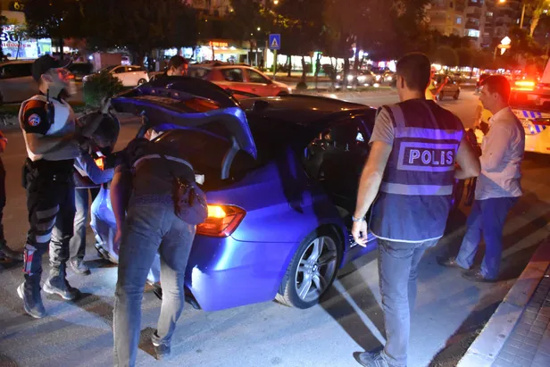 Son dakika: Tüm yollar tutuldu! Adana'da hareketli dakikalar-4