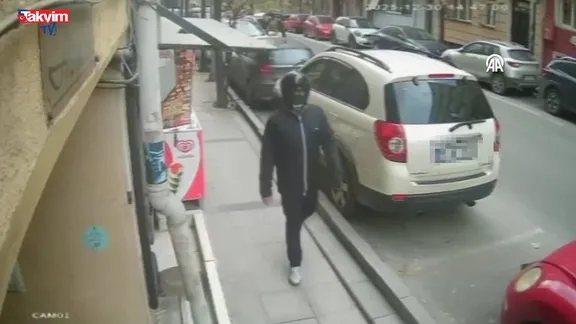 Ünlü yönetmen Seren Yüce'ye silahlı saldırı - Video