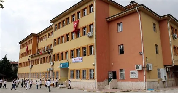 Bugun Okullar Tatil Mi 30 Eylul Tatil Olan Hasarli Okullar Listesi Istanbul Da Bugun Hangi Okullar Tatil Edildi Takvim