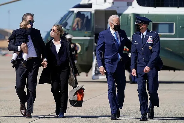 biden-ailesinin-abdyi-sallayan-skandal-joe-bidenin-oglu-hunter-biden-olen-kardesi-beau-bidenin-esiyle-1617206992887.jpeg Biden Ailesi'nin ABD'yi sallayan skandal! Joe Biden'ın oğlu Hunter Biden ölen kardeşi Beau Biden'ın eşiyle...-3