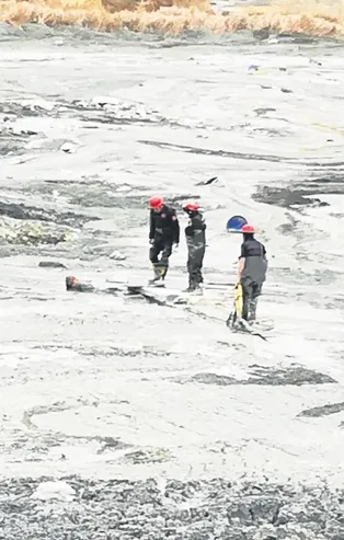 Hırsızlık bataklıkta bitti! Polisten kaçarken çamura saplandı