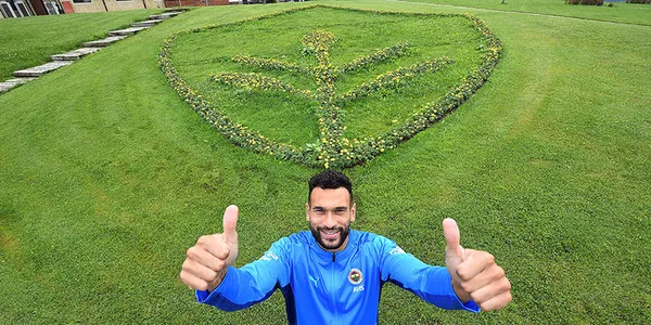 steven-caulkerdan-fenerbahceyi-sok-eden-rest-1629118217440.jpg Steven Caulker’dan Fenerbahçe’yi şok eden rest!-5