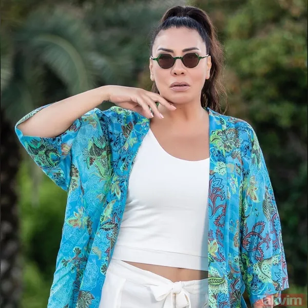 Demet Akalın ile Işın Karaca kanlı bıçaklı oldu birbirine girdi - 11