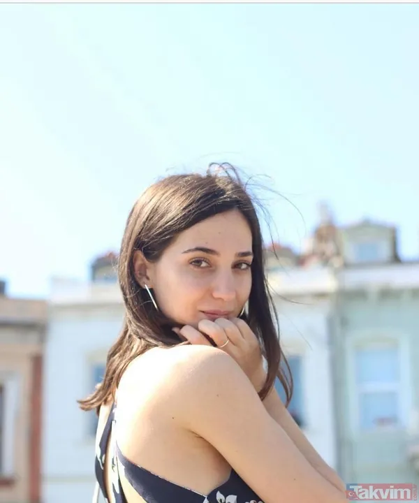 Üç Kız Kardeş'in Derya'sı Melisa Berberoğlu'nun annesine bakın! Güzelliğiyle hayran bıraktı gören dilini ısırdı “Huysuz ve tatlı” - 17