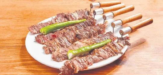 erzurum-ile-yozgat-arasinda-cag-kebabi-rekabeti-1627338170066.jpeg Erzurum ile Yozgat arasında 'cağ kebabı' rekabeti-7