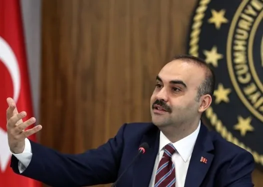 Bakan Kacır müjdeyi duyurdu! Togg'un Sedan modeli de sokaklara iniyor: Tarih verildi - 1