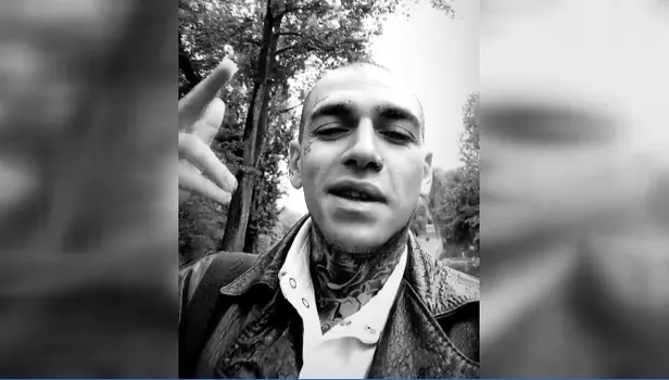 Uyuşturucu müptelası Rapçi Ezhel'den Başkan Erdoğan hakkında küfürlü paylaşım! Sosyal medya ayaklandı: Derhal tutuklansın